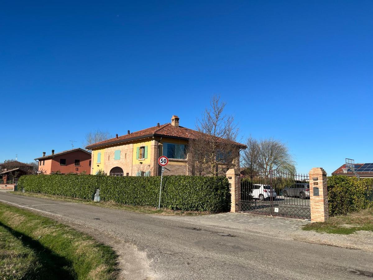 * * * * * Splendida Casa Di Campagna 卡斯泰纳索 外观 照片